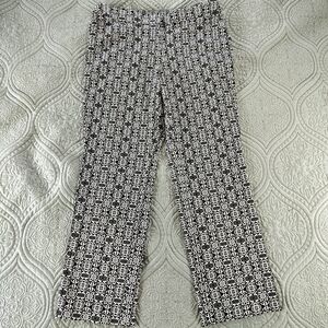 2/$30 Chicos Black & White Print Stretch Pants Size 0P / US‎ 4P Casual Summer